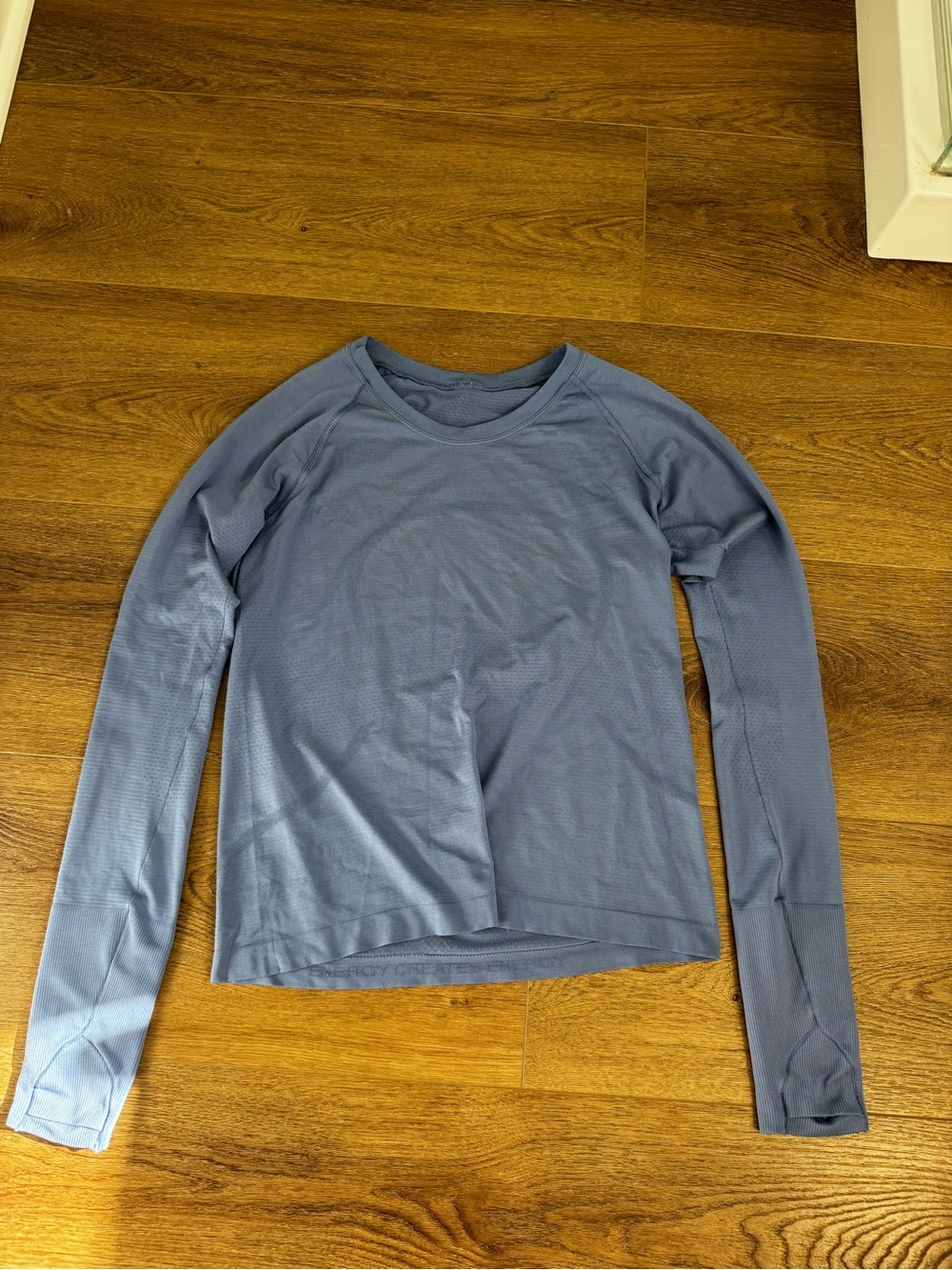 long sleeve lululemon swiftly